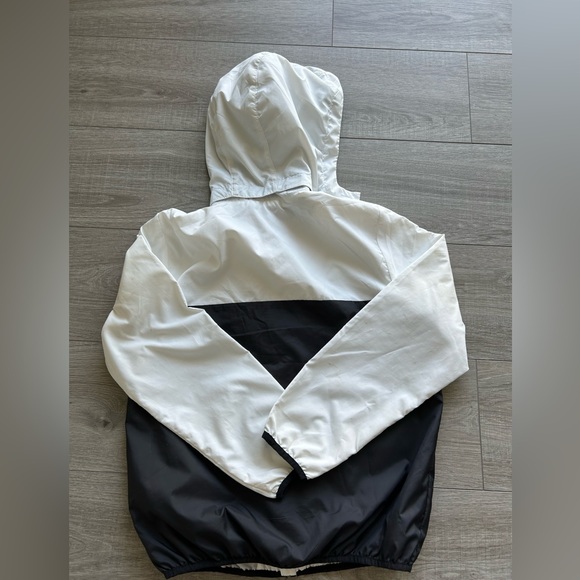 H&M Light Jacket Wind Breaker, size: Boy 12/14 - Picture 3 of 4